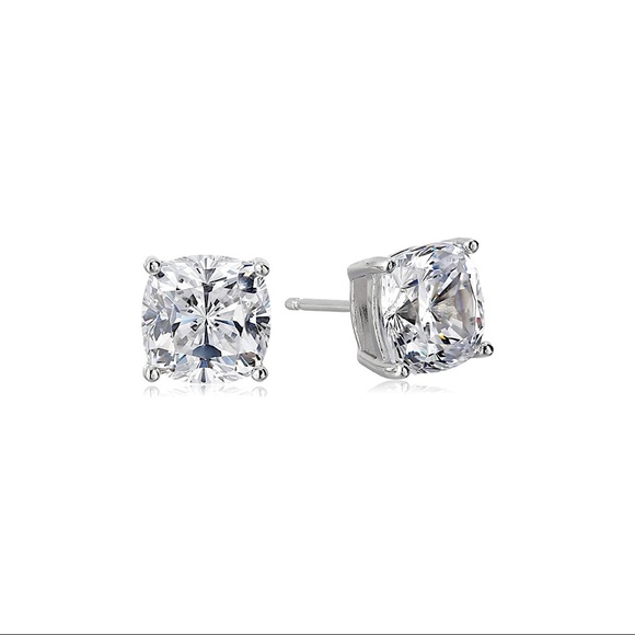 2ct Cushion Cut Studs